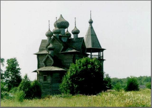 Церковь  Дмитрия Солунского  в деревне Щелейки