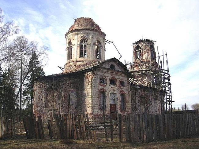 Усадьба Елизаветино (Дылицы). Церковь Владимирской иконы Божией Матери