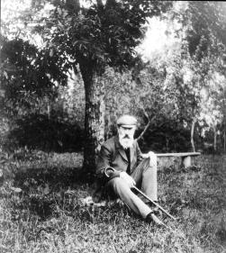 Н.А.Римский-Корсаков в усадьбе Вечаша. Фото В.Ястребцева. 1904