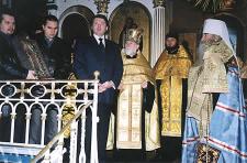 Передача ковчега со св. мощами в церковь Святых апостолов Петра и Павла в Вырице