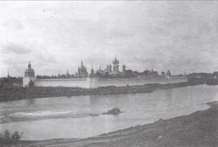 Тихвинский Успенский монастырь. Фото кон. 19 - нач. 20 в.